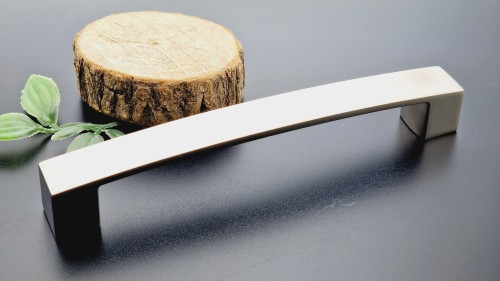 Uchwyt UU2406 L-192 satyna